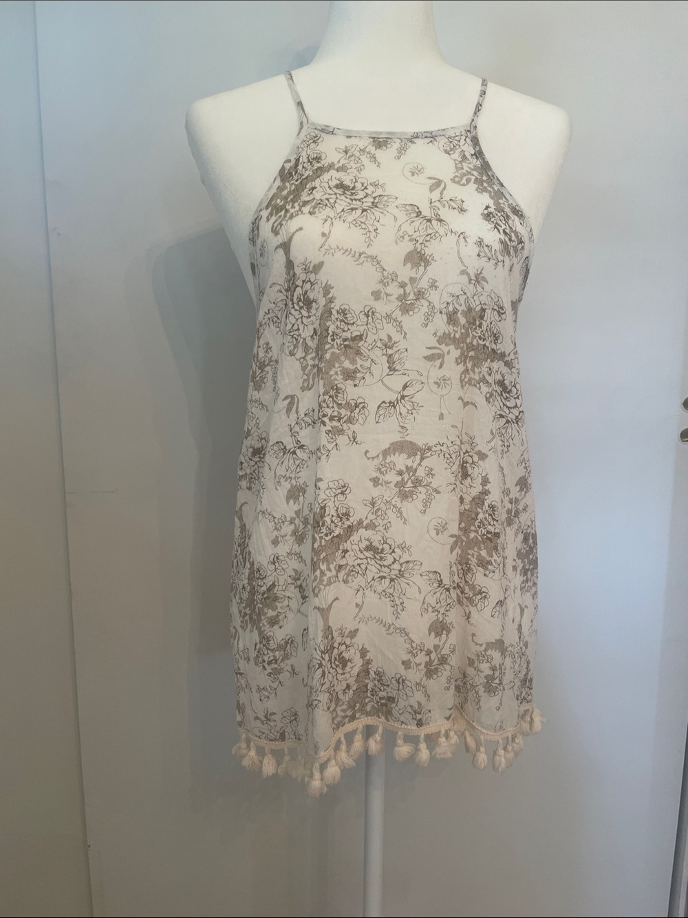 Millibon Cream and Taupe Floral Tank with Tassel Hem
